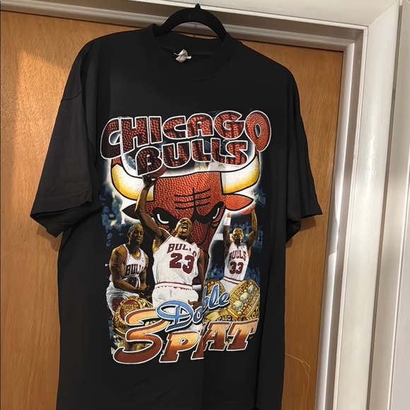 Vintage Chicago Bulls Graphic Black T-Shirt